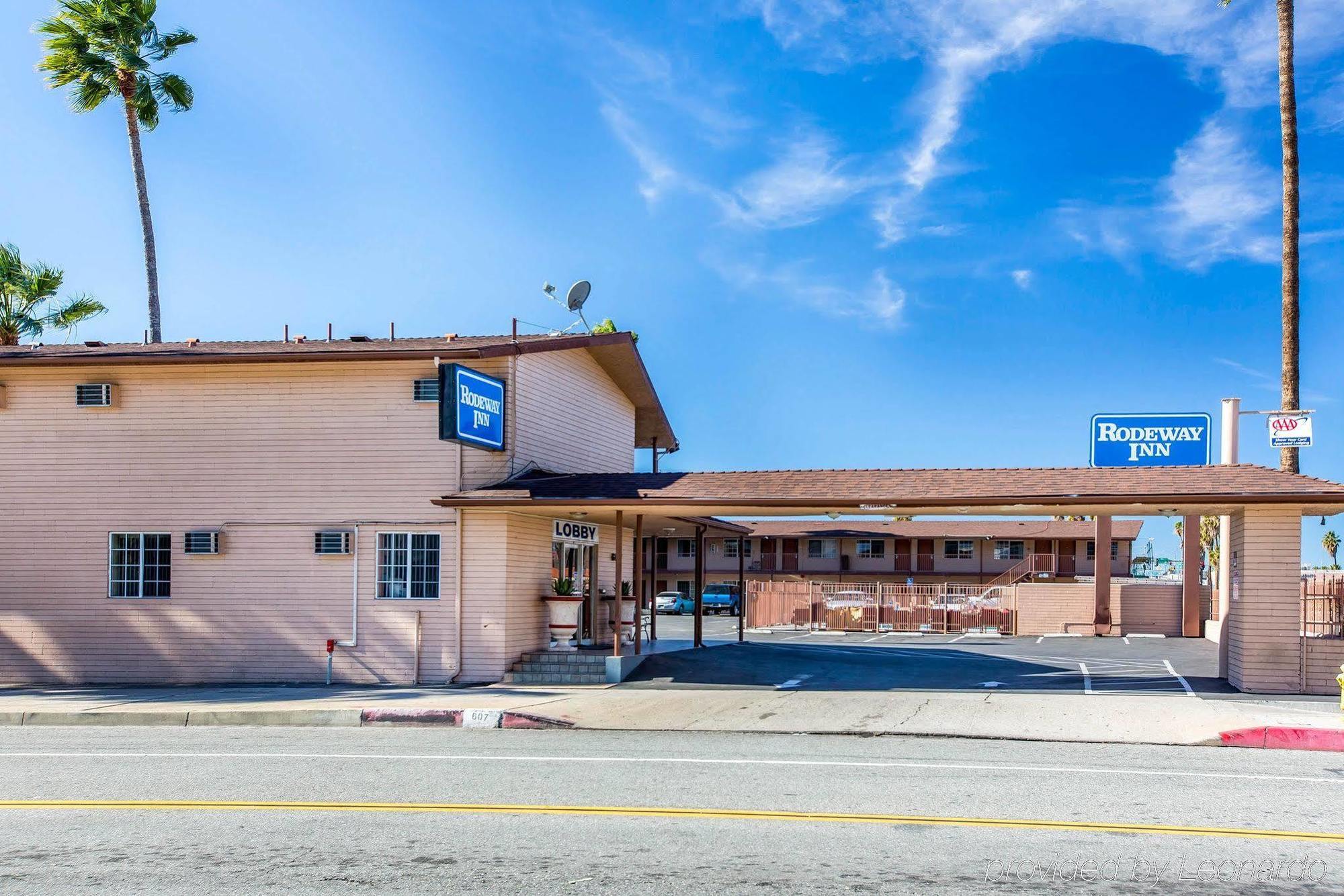 Rodeway Inn San Bernardino Bagian luar foto